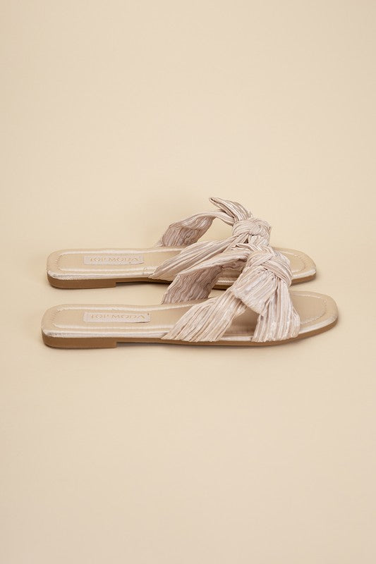 GEMMA Bow Flat Slides